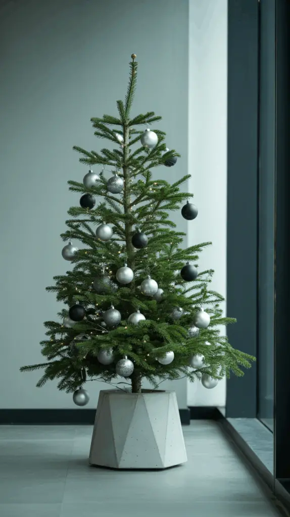 Traditional Office Christmas Decorations with a Contemporary Twist: Elevate Your Workspace for the Holidays